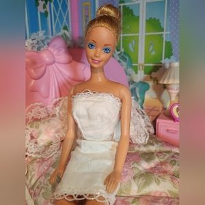 1988 Fun to Dress Barbie